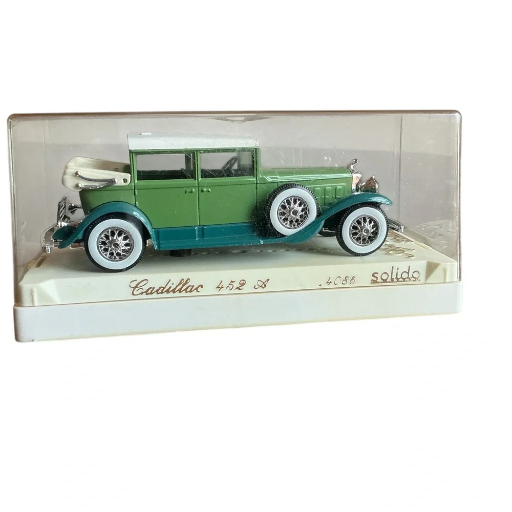 Vintage Model Car Solido Cadillac 1931 Age D'or Collectible Toy